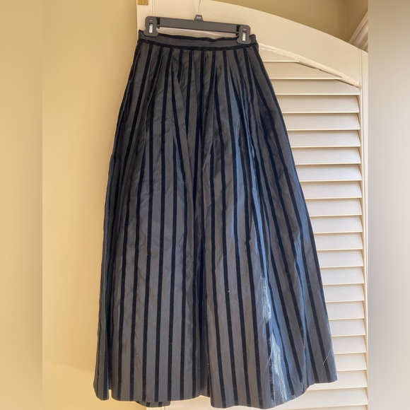 Farinae Collections Black Velvet Striped High Waist Vintage Balloon Skirt 1980s - Picture 3 of 7